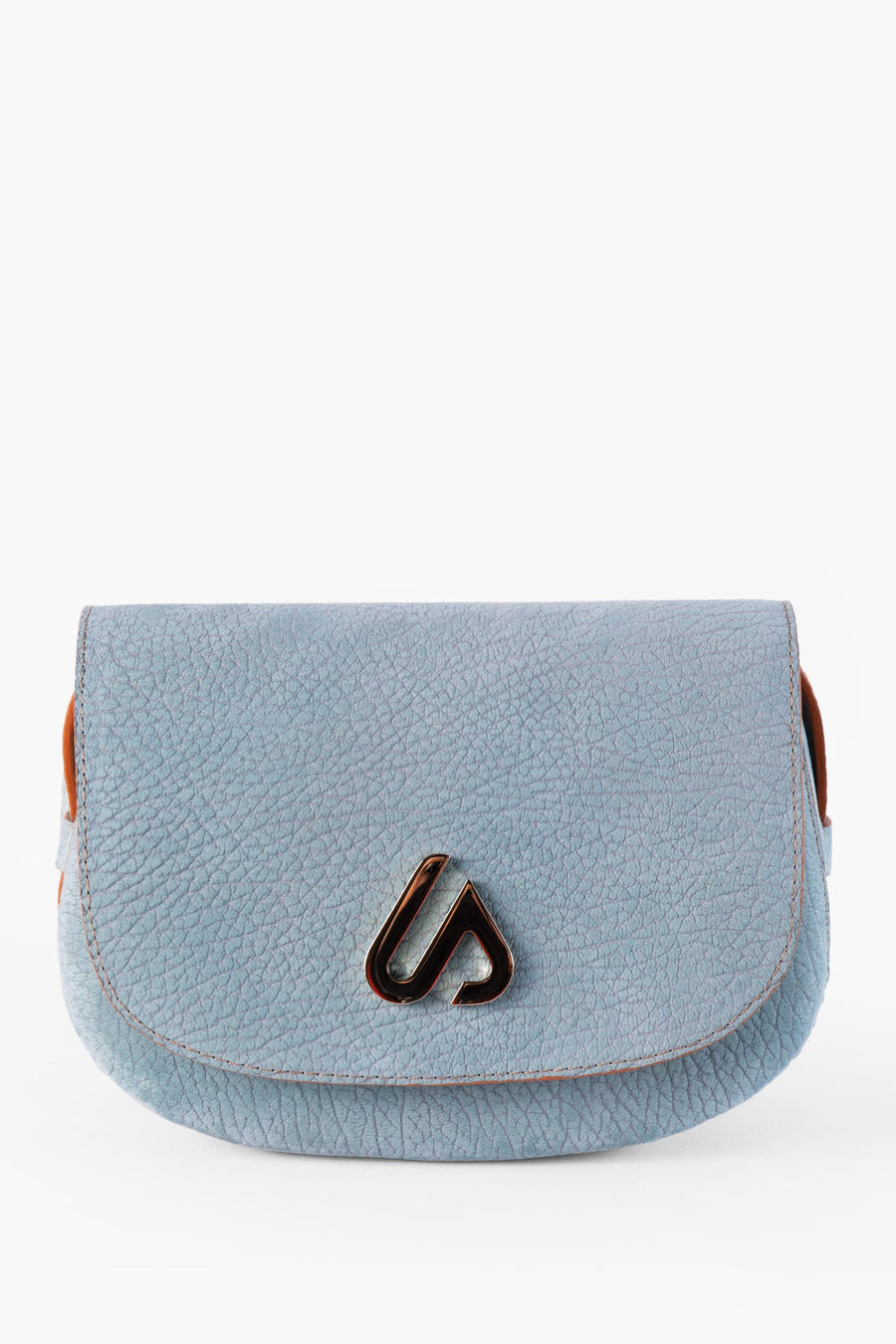 Sustainable bag TISA col. light blue made from vegetable tanned leather. Made in Germany locally produced in Hamburg by Alina Schürfeld.
