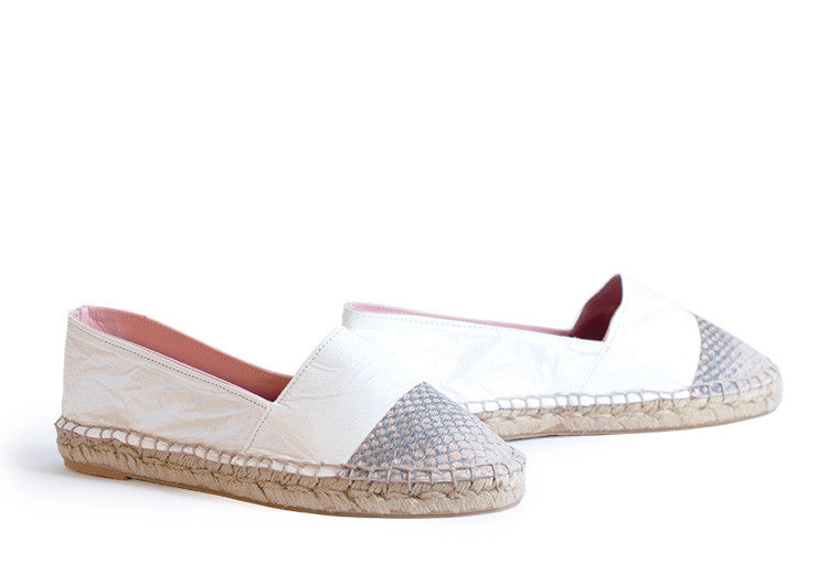 Rose and white colored sustainable Espadrilles