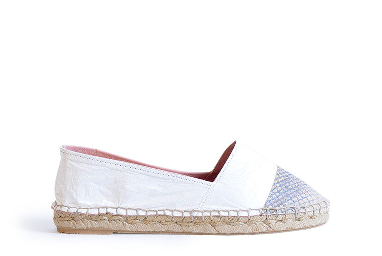 Rose and white colored sustainable Espadrilles