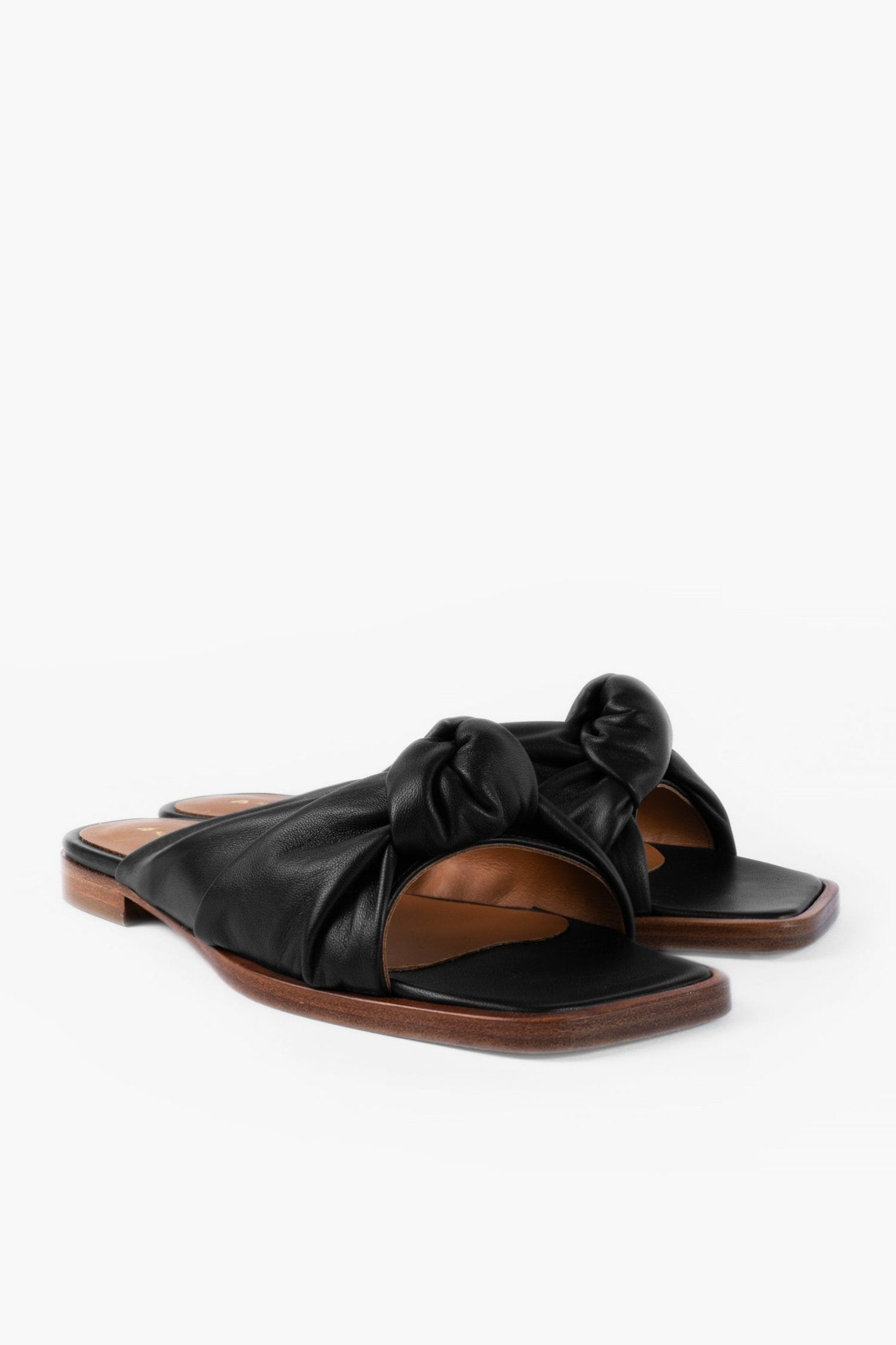 TILLY Sandals with knot | Black like Liquorice - Alina Schürfeld