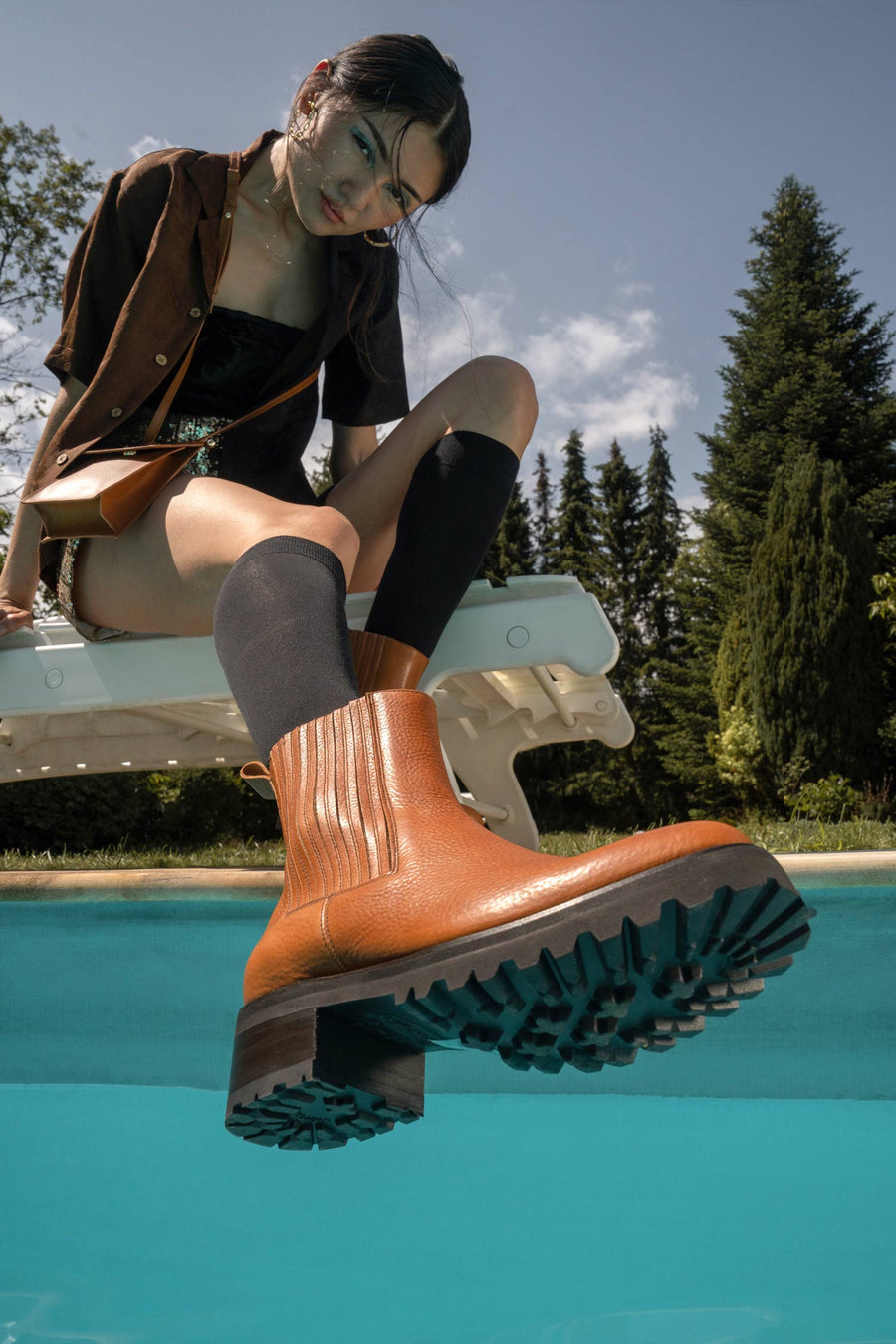 Sustainable, goodyear-welted leather boot made from vegetable tanned leather. Made in Spain.
