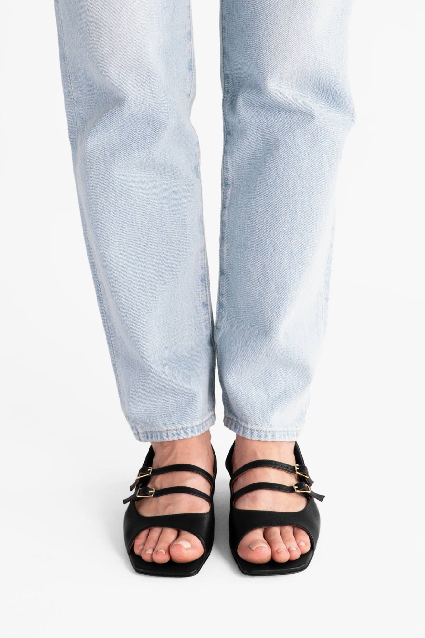 URIEL Open-Toe Ballerina | Black Like Liquorice - Alina Schürfeld