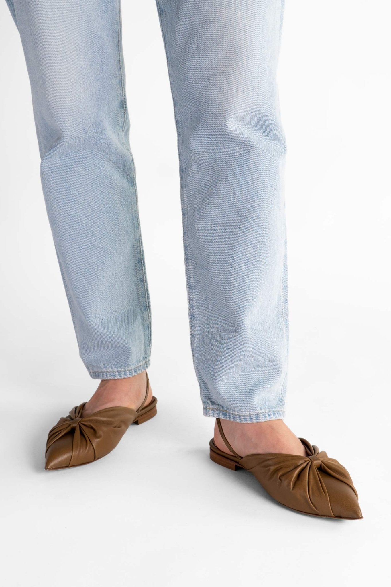 TILDA Plissee Slippers | Toasty Tan - ALINASCHUERFELD