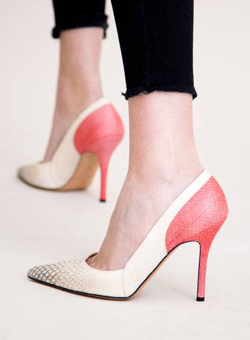 White and pink coloured sustainable Pumps by ALINASCHUERFELD
