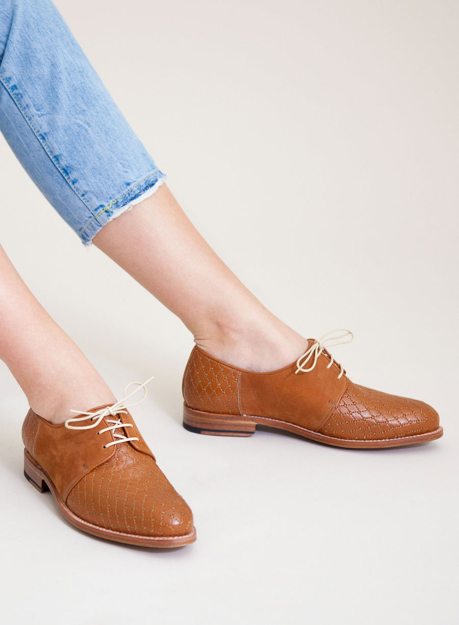 Goodyear welted, brown coloured sustainable flat shoe by ALINASCHUERFELD