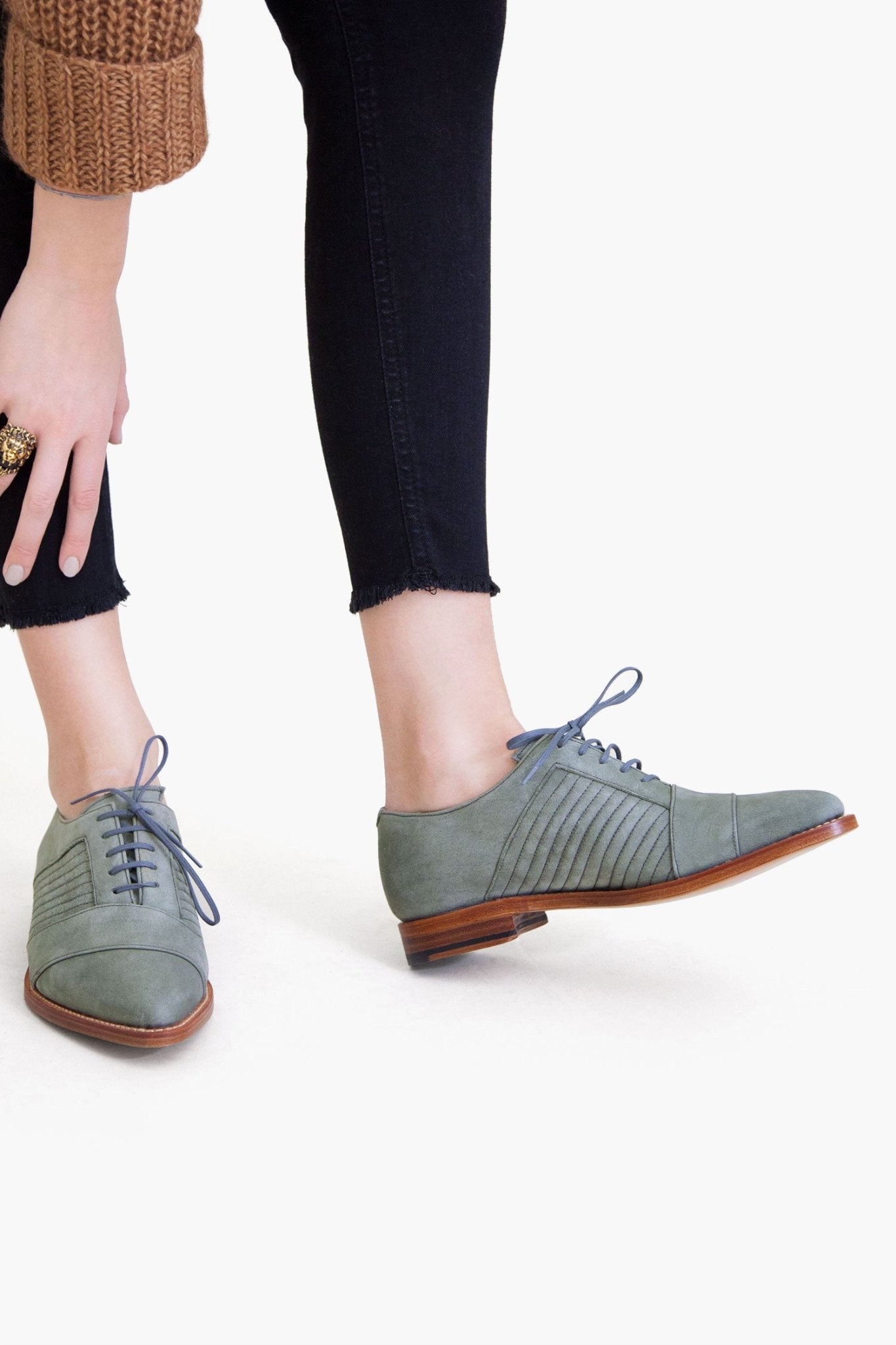 ILVY - ALINASCHUERFELD