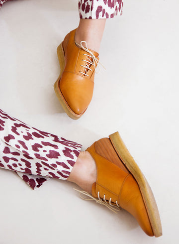 Goodyear welted, brown coloured sustainable flat shoe with a crepe sole by ALINASCHUERFELD
