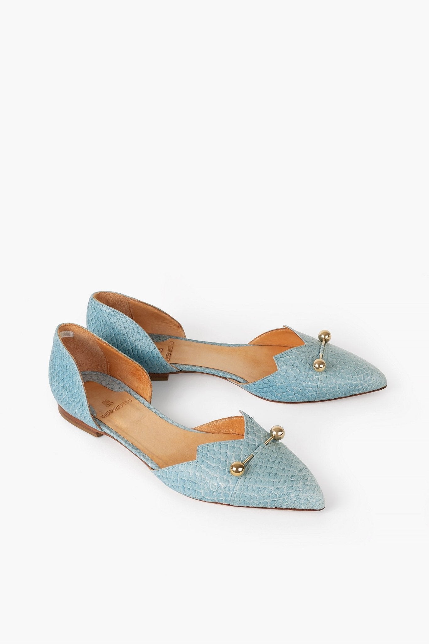 LOULOU - ALINASCHUERFELD