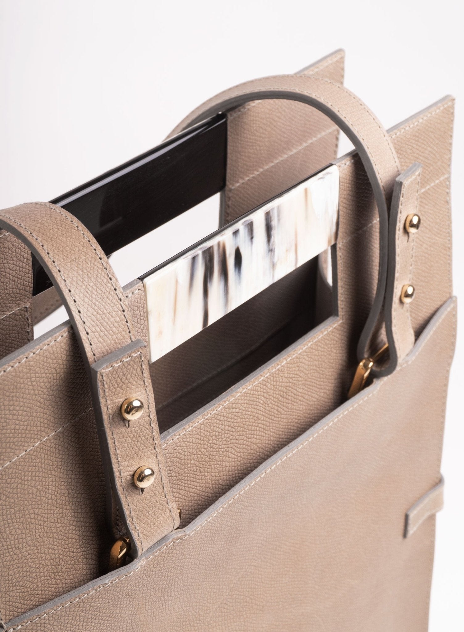 Asabi Bag - Gracious Grey - ALINASCHUERFELD